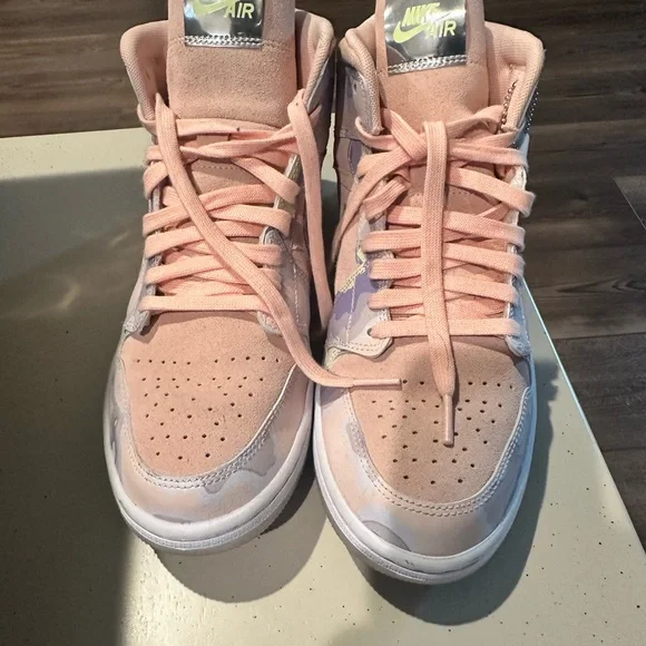 Jordan 1s - Picture 2 of 7